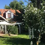 Csobánc Szerelem-nemzeti Park-önalló Ház - Klimatizált Nyaraló Gyulakeszi