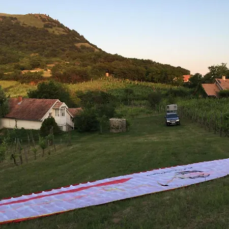 Casa vacanze Csobánc Szerelem-nemzeti Park-önalló Ház - Klimatizált Gyulakeszi